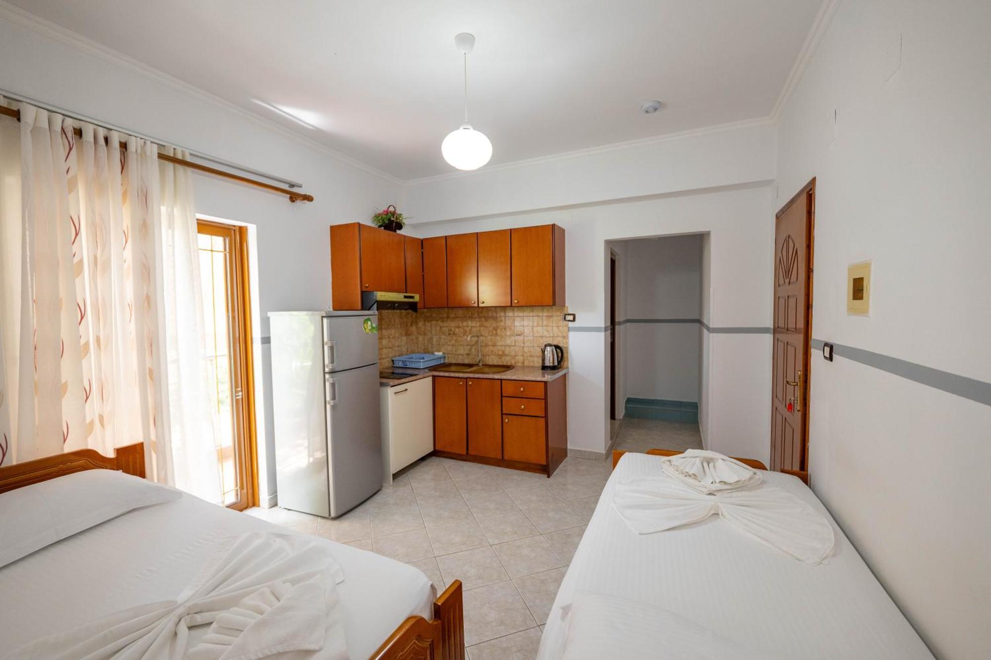 Apartments Mario Ksamil Esterno foto